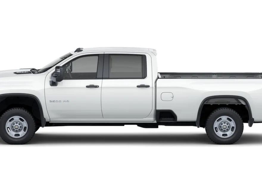 2025 Chevrolet Silverado 2500HD photo 2