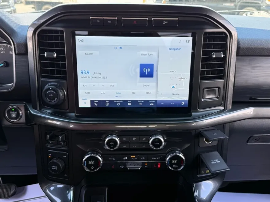 2021 Ford F-150 XLT photo 21