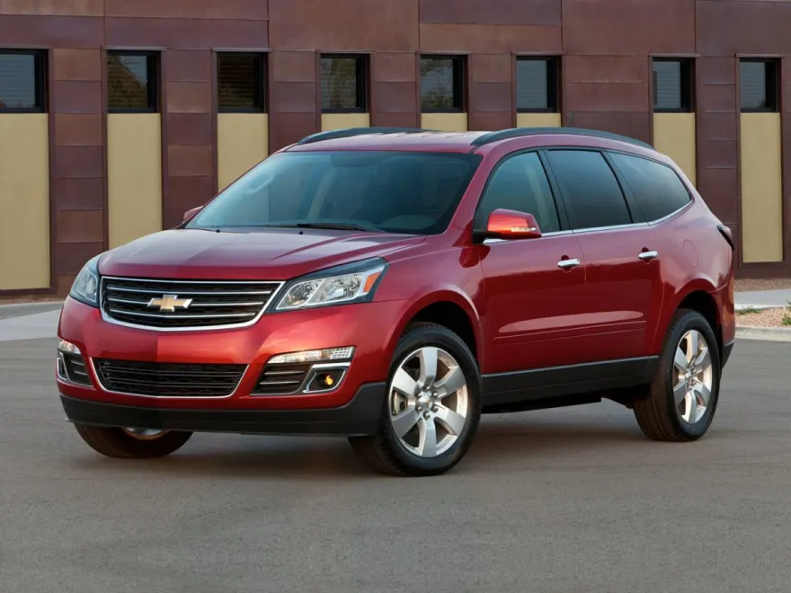 2017 Chevrolet Traverse 1LT photo 1