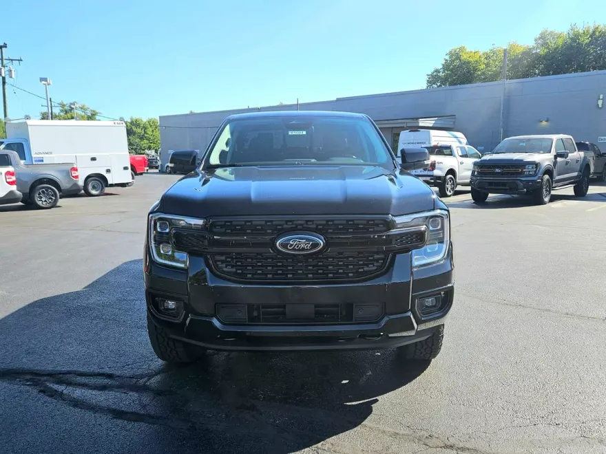 2025 Ford Ranger Lariat photo 1