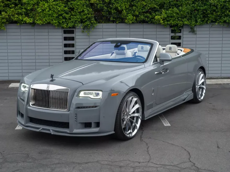 2017 Rolls Royce Dawn RR6 photo 1