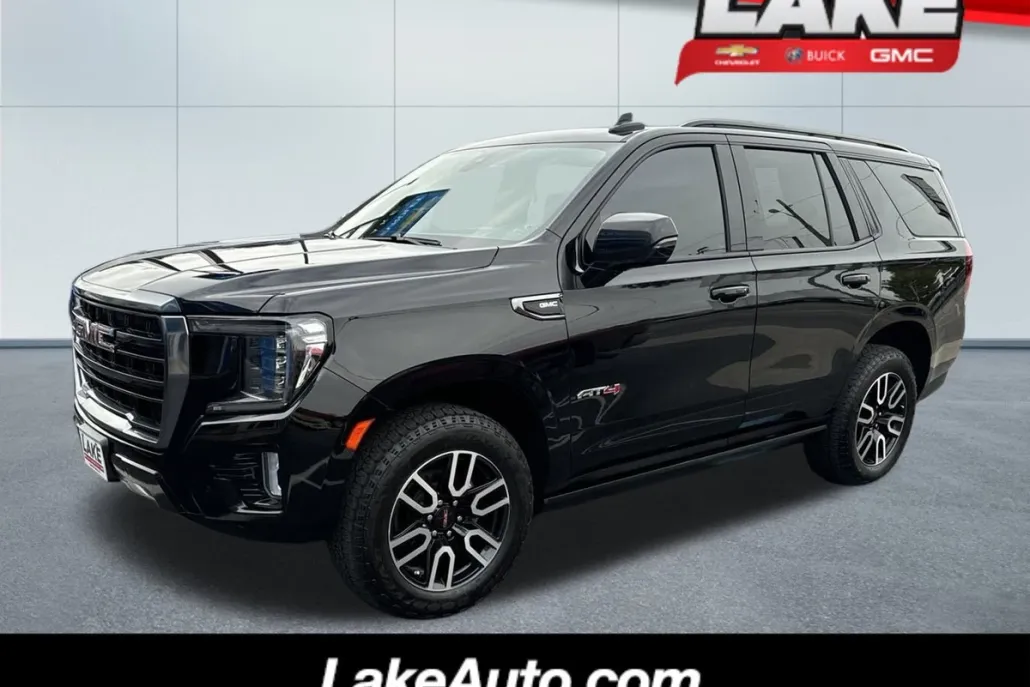 2022 Gmc Yukon AT4 photo 1