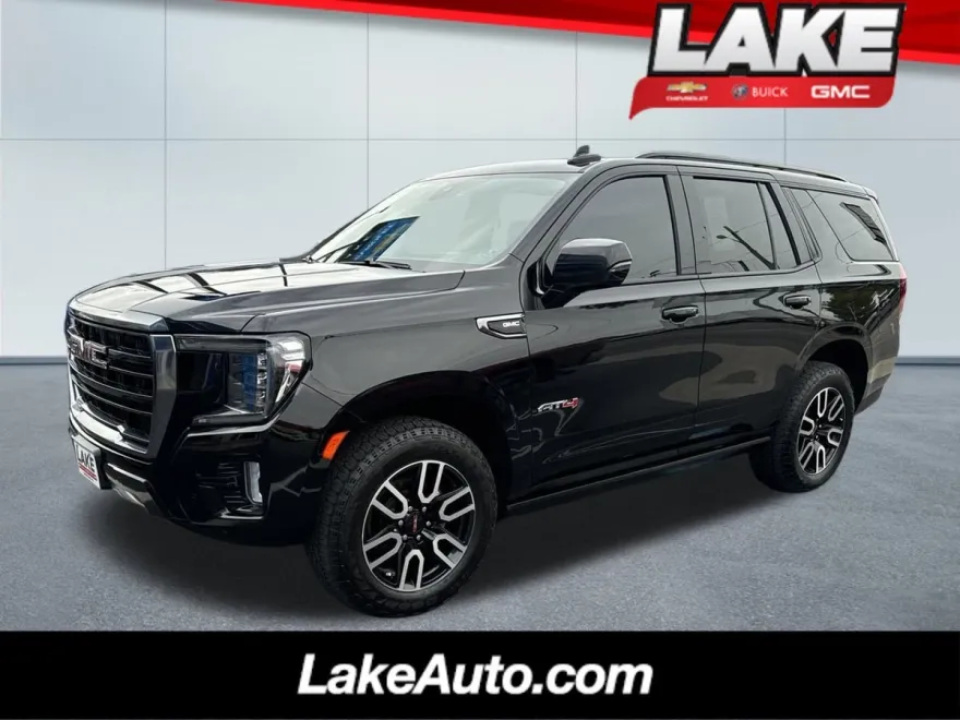 2022 Gmc Yukon AT4 photo 1