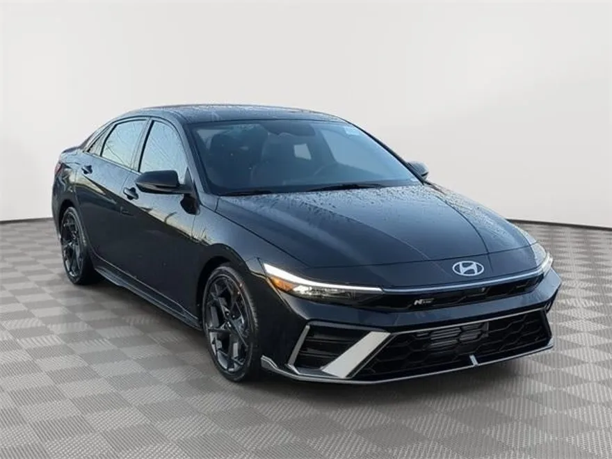 2025 Hyundai Elantra N Line photo 1
