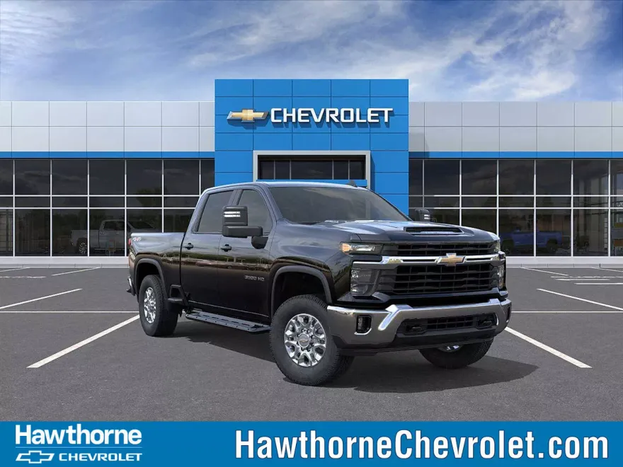 2026 Chevrolet Silverado 3500HD LT photo 1
