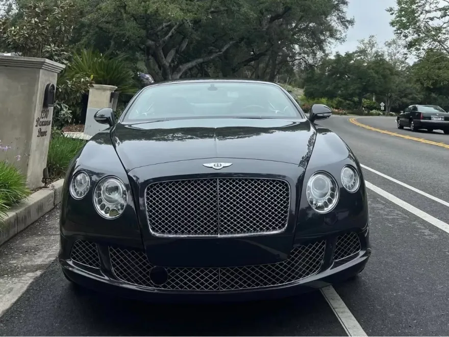 2012 Bentley Continental GT Mulliner photo 1