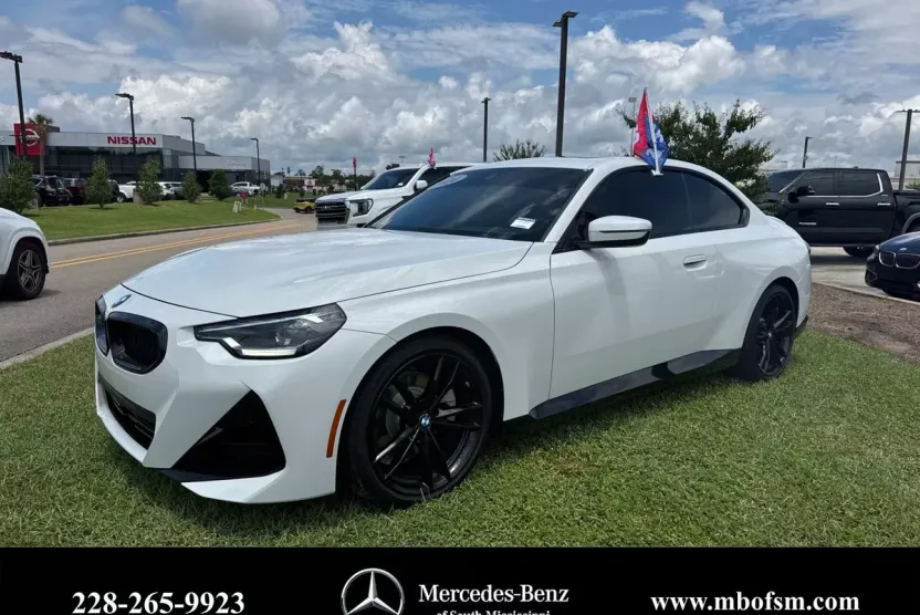 2024 Bmw 230i photo 1