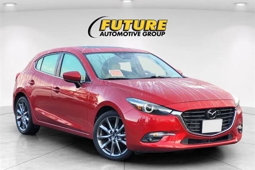 2018 Mazda Mazda3 Grand Touring photo 1
