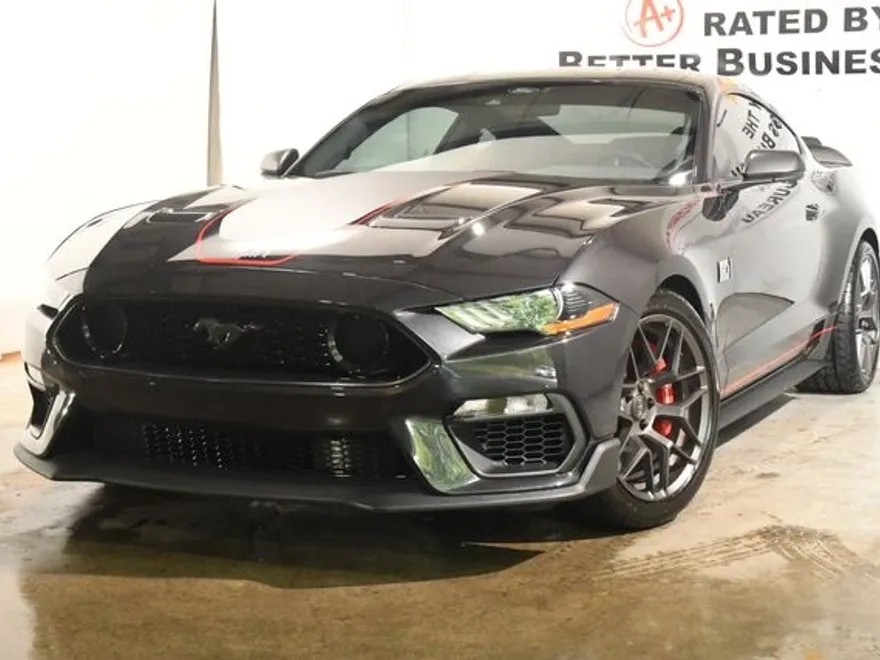 2022 Ford Mustang Mach 1 photo 1