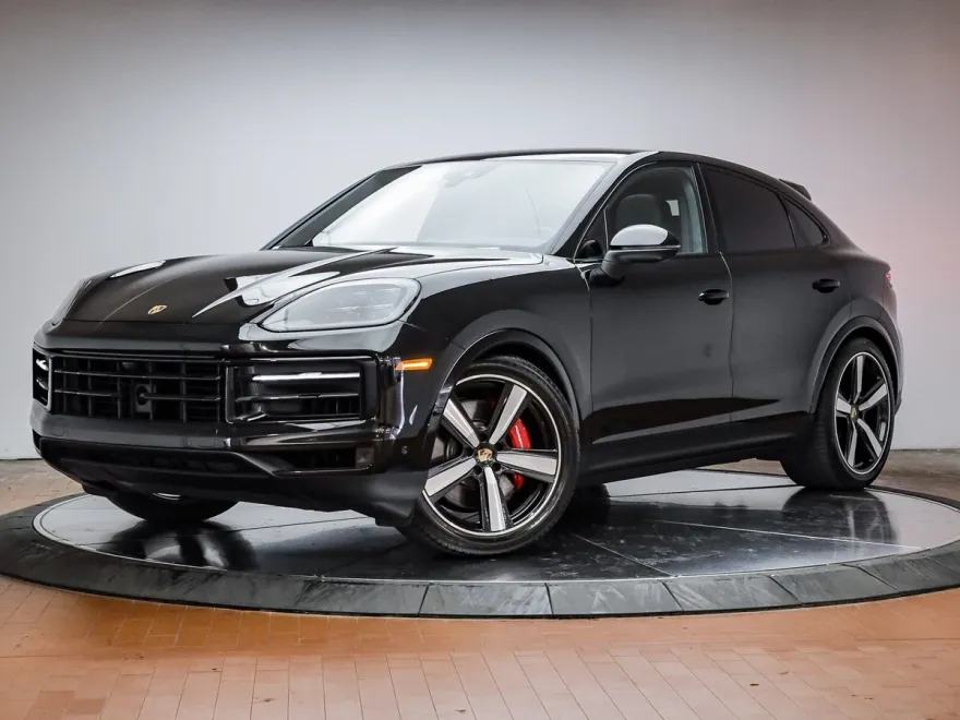 2025 Porsche Cayenne Coupe S photo 1