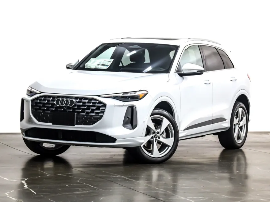 2025 Audi Q5 Premium Plus photo 1