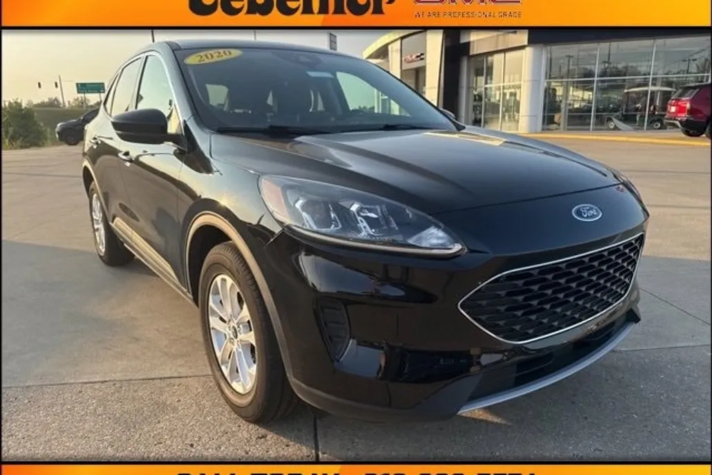 2020 Ford Escape SE photo 1