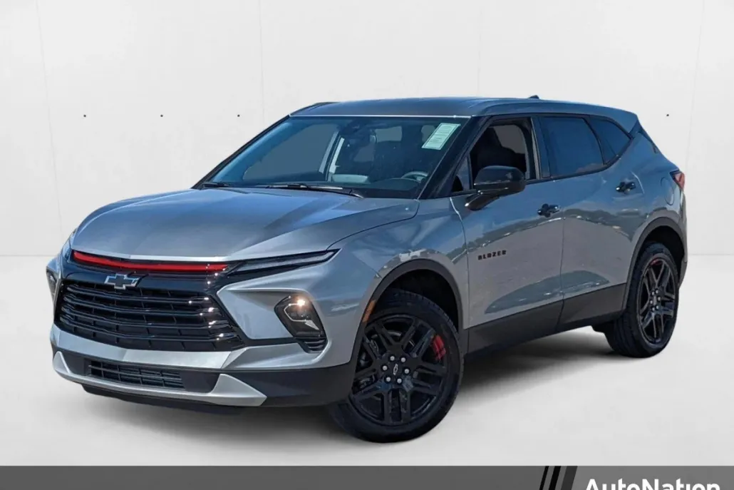 2025 Chevrolet Blazer 2LT photo 1