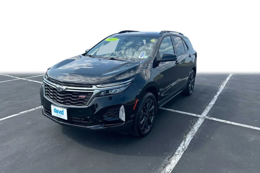 2023 Chevrolet Equinox RS photo 1