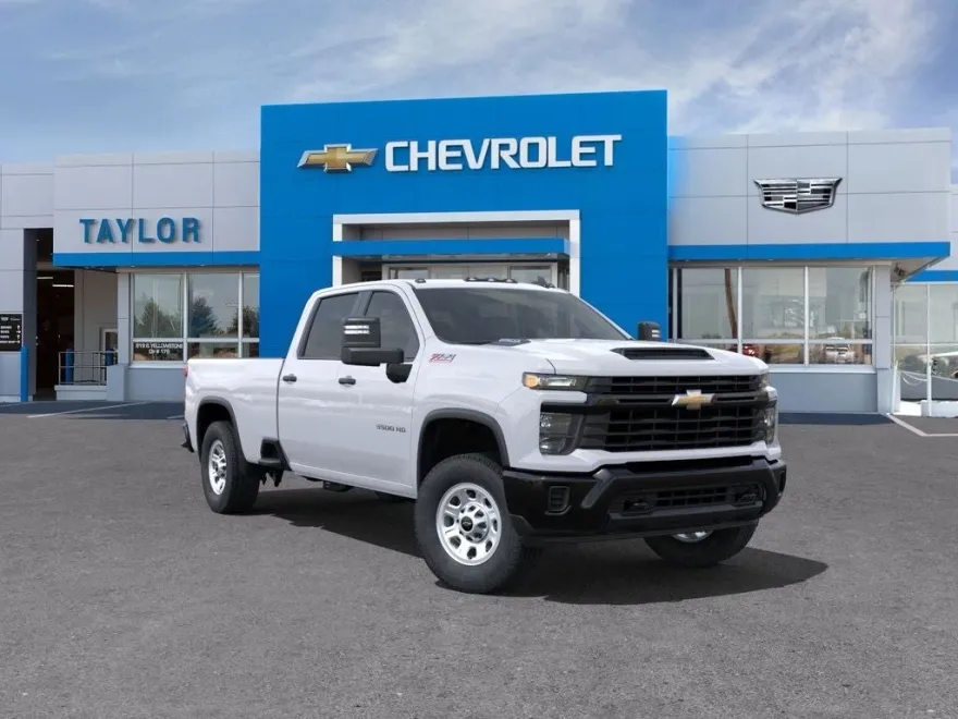 2025 Chevrolet Silverado 3500HD photo 1
