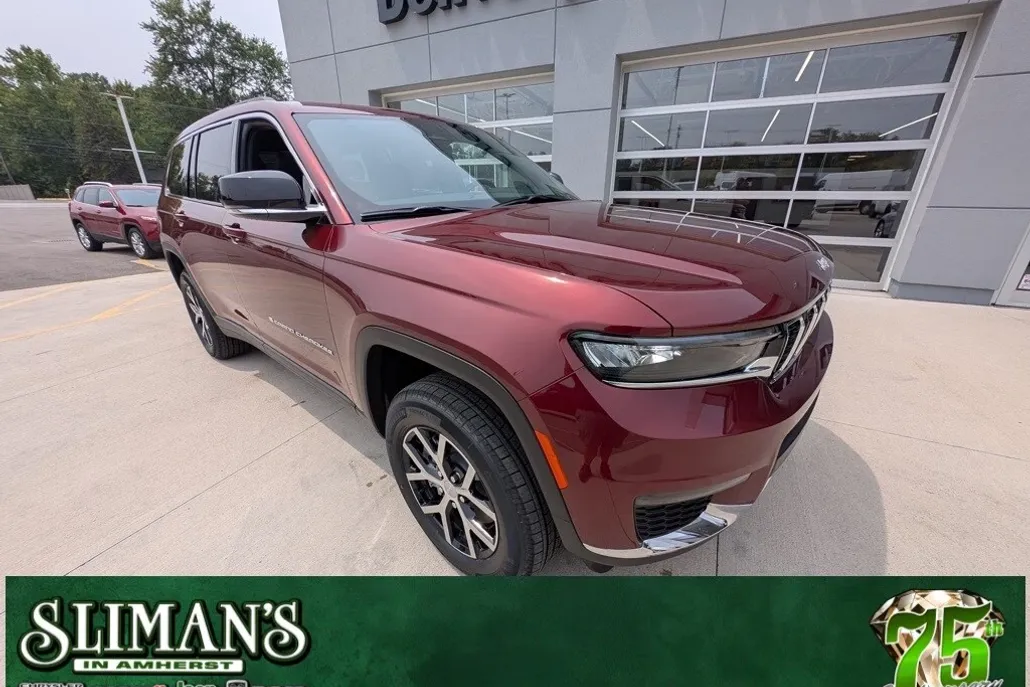 2025 Jeep Grand Cherokee Limited photo 1