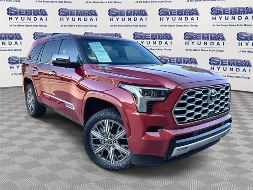 2024 Toyota Sequoia Capstone photo 1