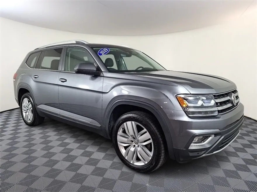 2019 Volkswagen Atlas V6 SEL photo 1