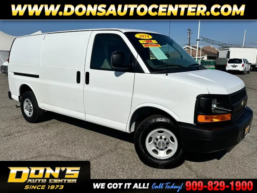 2014 Chevrolet Express 2500 Cargo Van photo 1