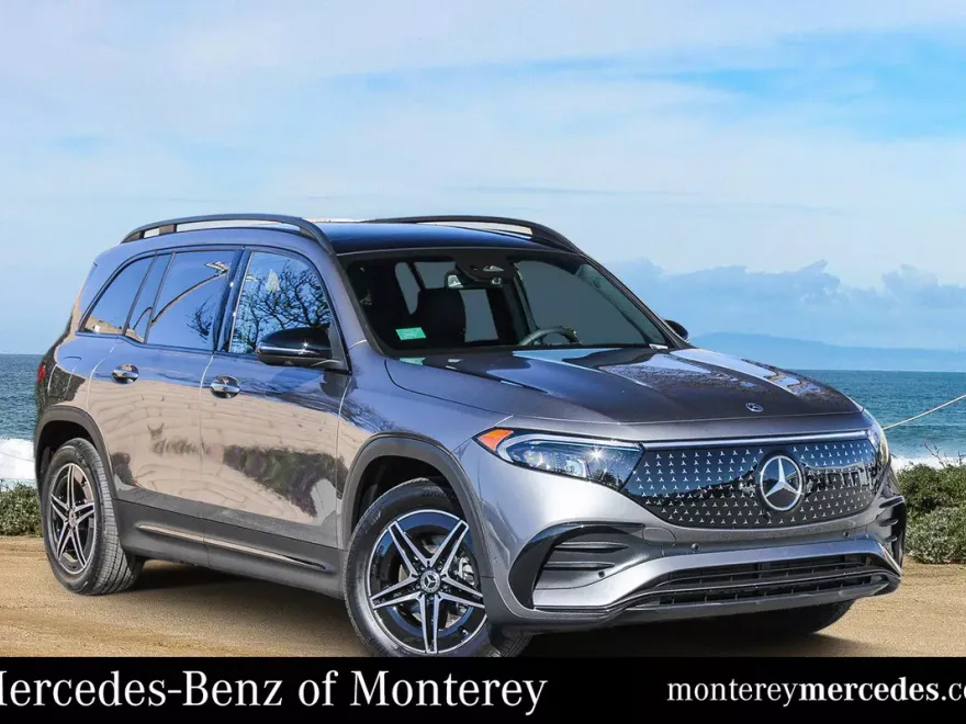 2025 Mercedes Benz EQB 300 4MATIC photo 1