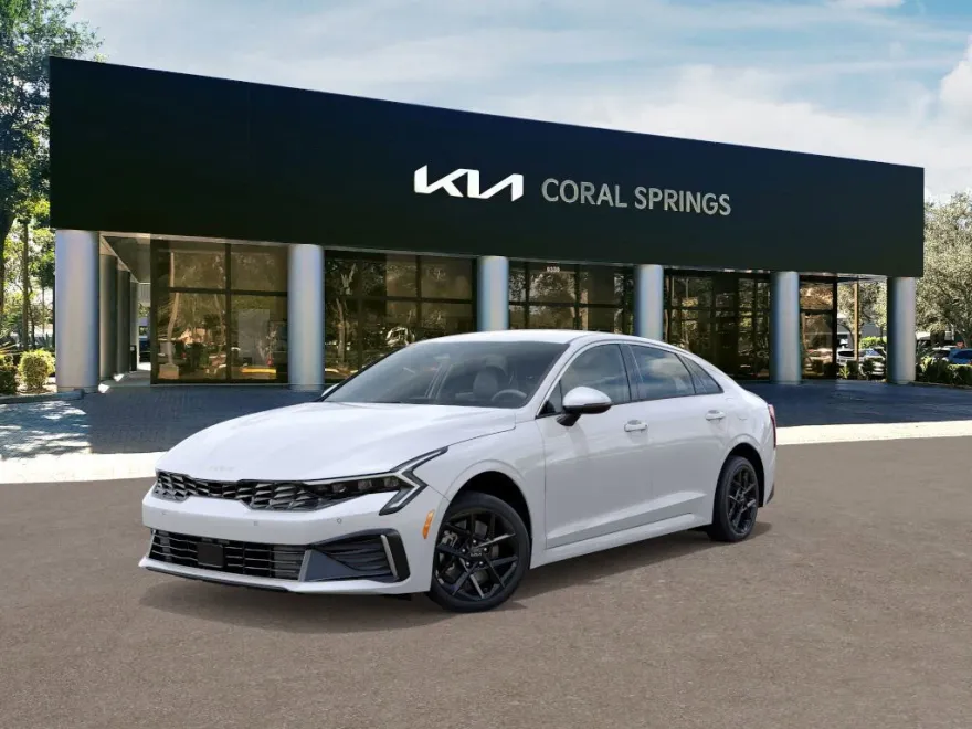 2026 Kia K5 LXS photo 1