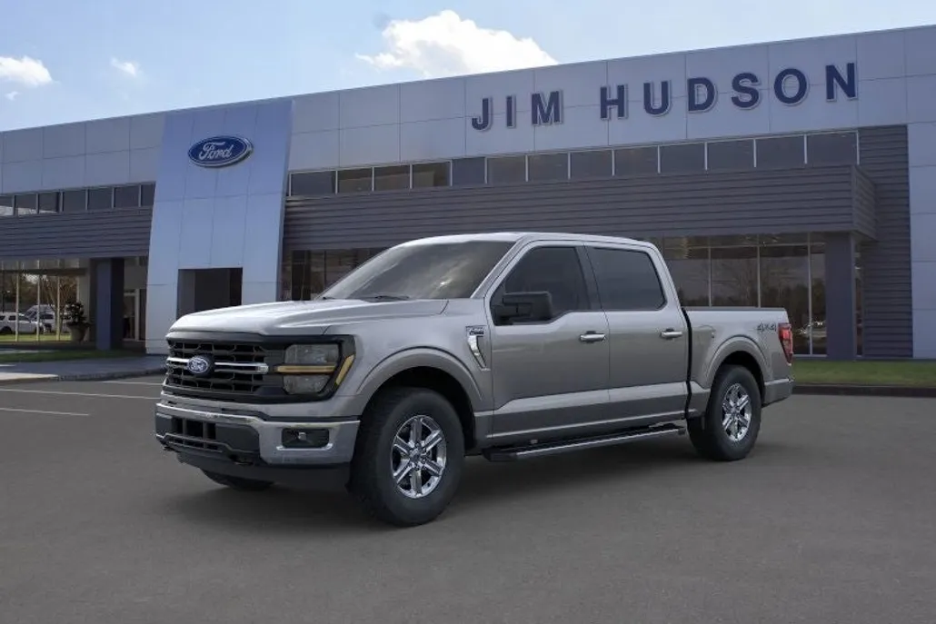 2025 Ford F-150 XLT photo 1