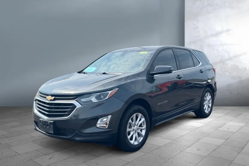 2019 Chevrolet Equinox LT photo 1