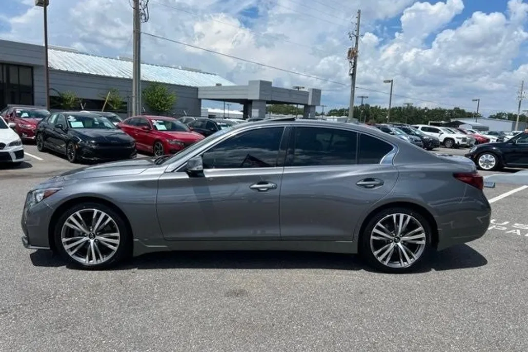 2021 Infiniti Q50 3.0t Sensory photo 1