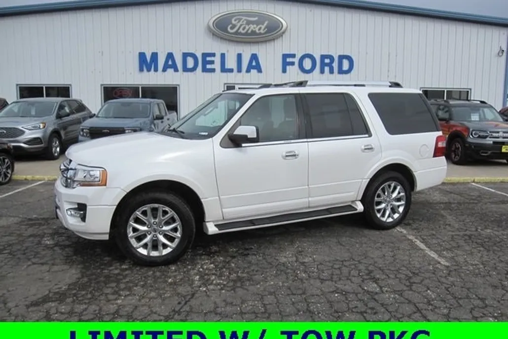 2016 Ford Expedition Limited photo 1