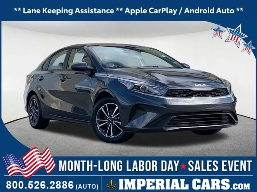2023 Kia Forte LXS photo 1