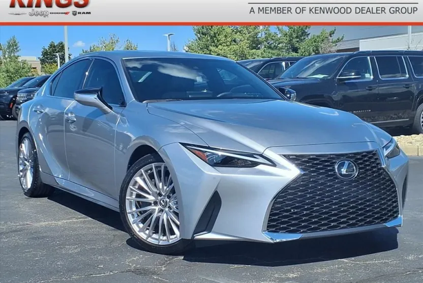 2023 Lexus IS 300 photo 1