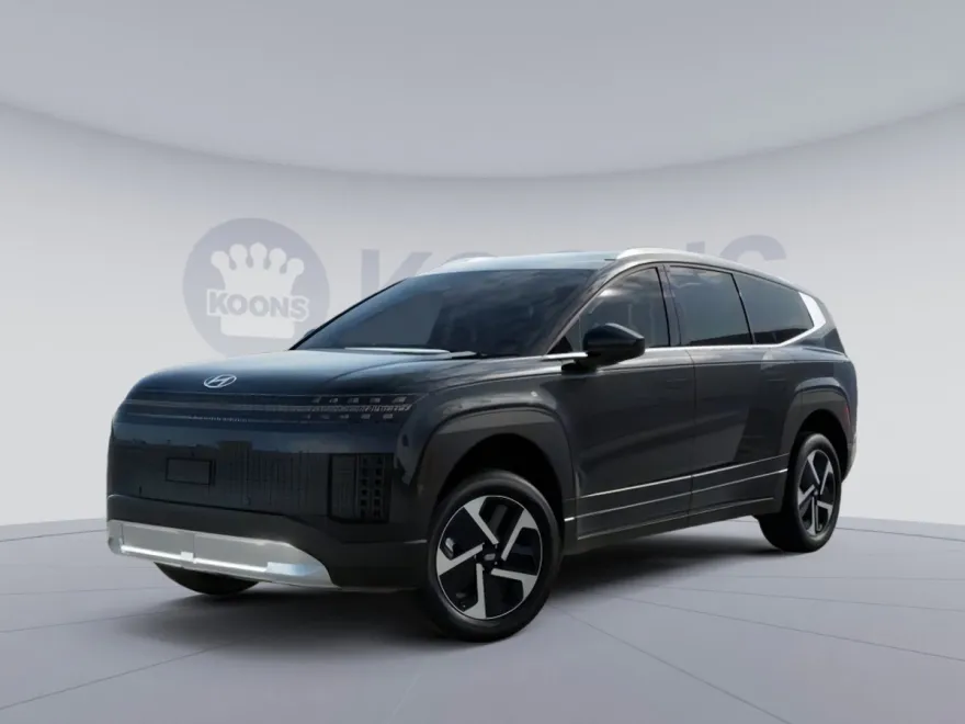 2026 Hyundai Ioniq SE photo 1