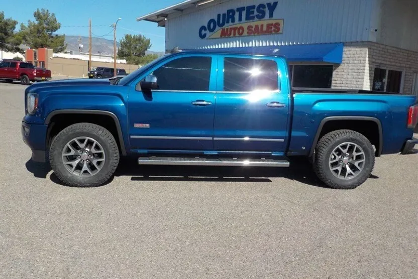 2016 Gmc Sierra 1500 SLT photo 1