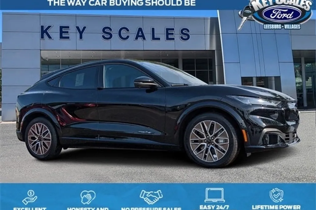 2024 Ford Mustang Mach-E Premium photo 1