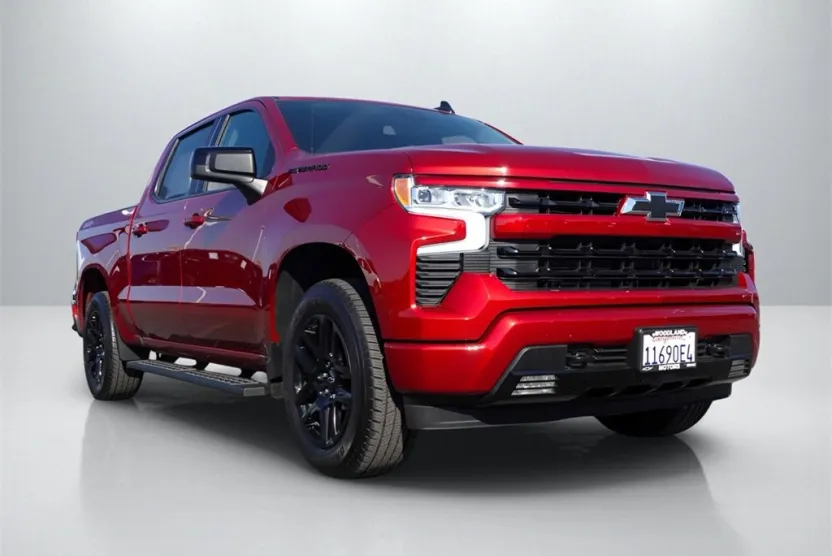 2025 Chevrolet Silverado 1500 RST photo 1