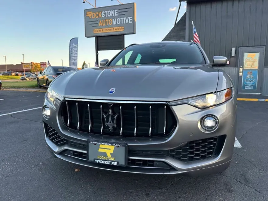 2019 Maserati Levante photo 1
