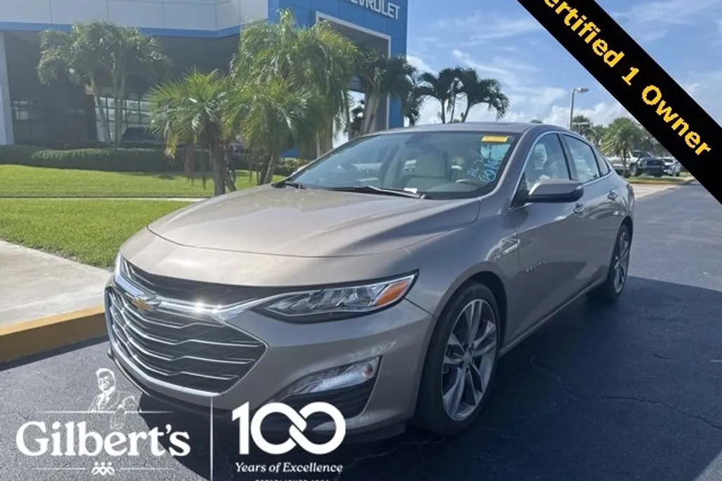 2022 Chevrolet Malibu Premier photo 1