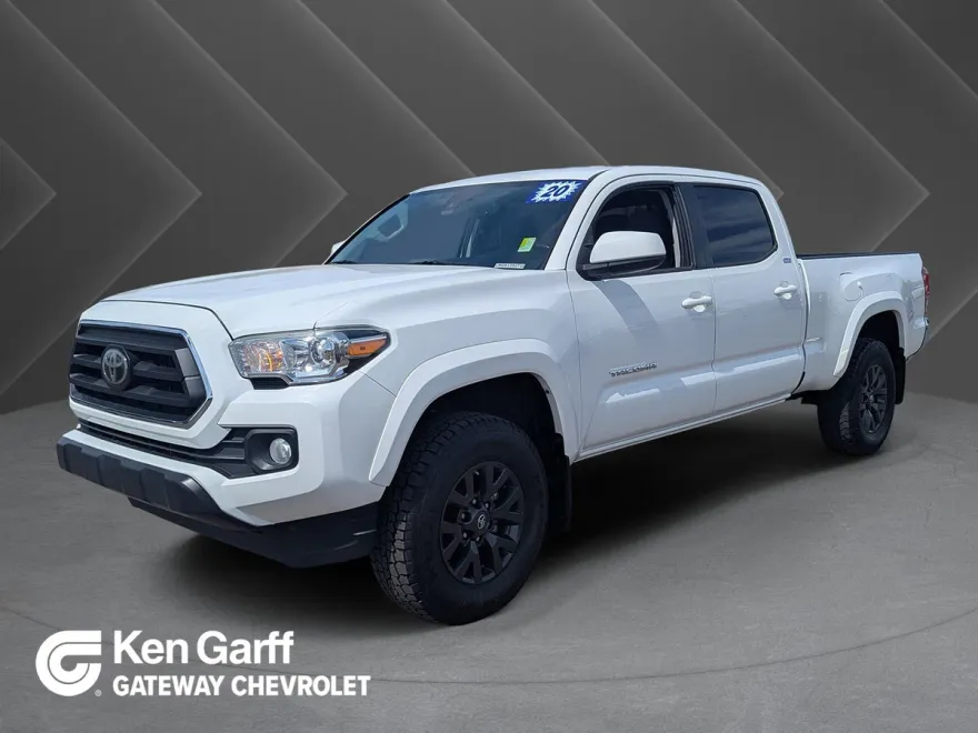 2020 Toyota Tacoma SR5 photo 1