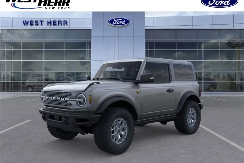 2024 Ford Bronco Badlands photo 1