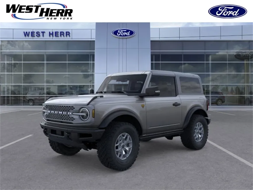 2024 Ford Bronco Badlands photo 1