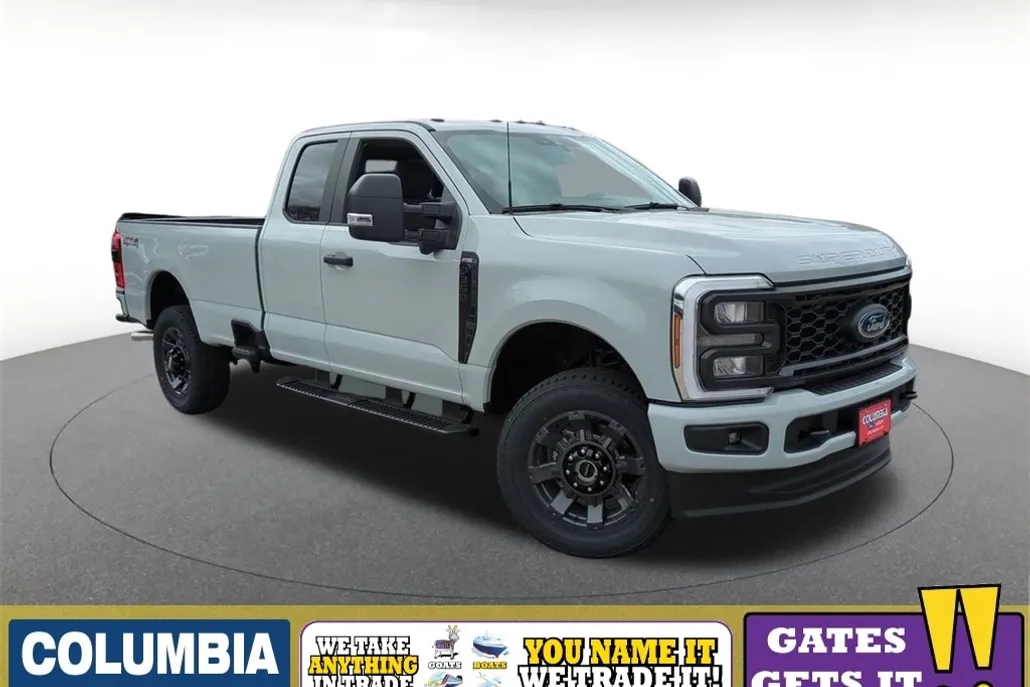2025 Ford F-350 XL photo 1