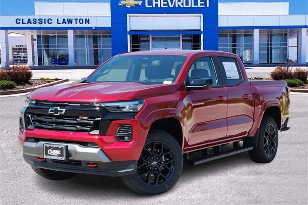 2026 Chevrolet Colorado Z71 photo 1