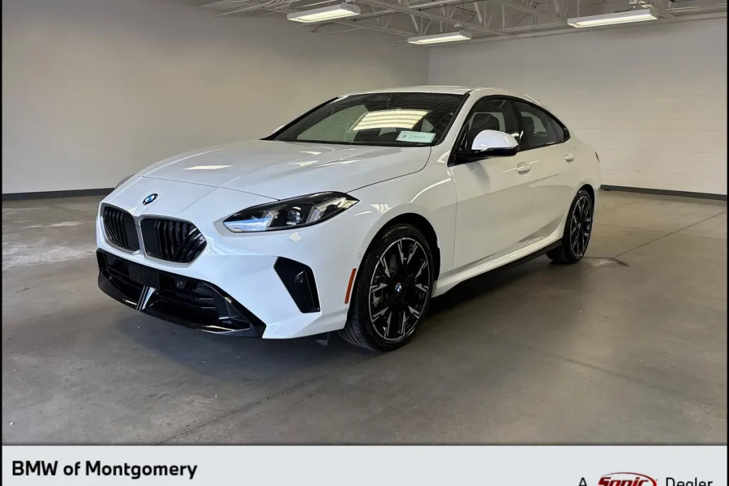 2026 Bmw 228i Coupe photo 1