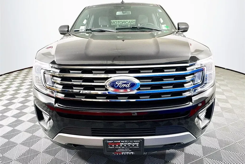 2021 Ford Expedition XLT MAX photo 1