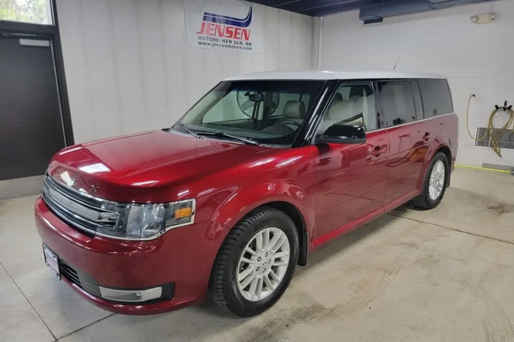 2014 Ford Flex SEL photo 1