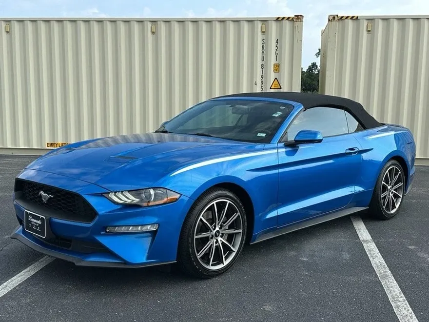 2019 Ford Mustang EcoBoost Convertible photo 1