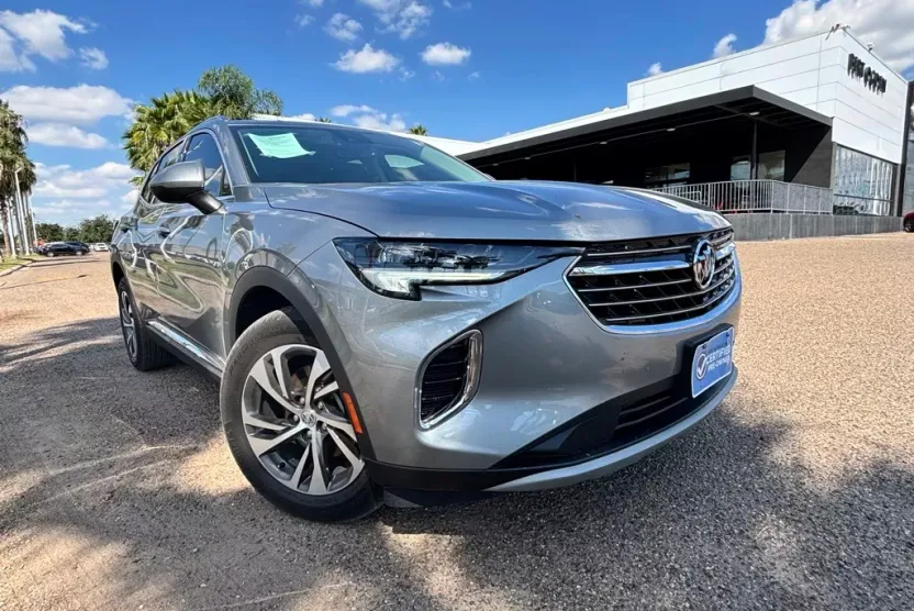 2023 Buick Envision Essence photo 1