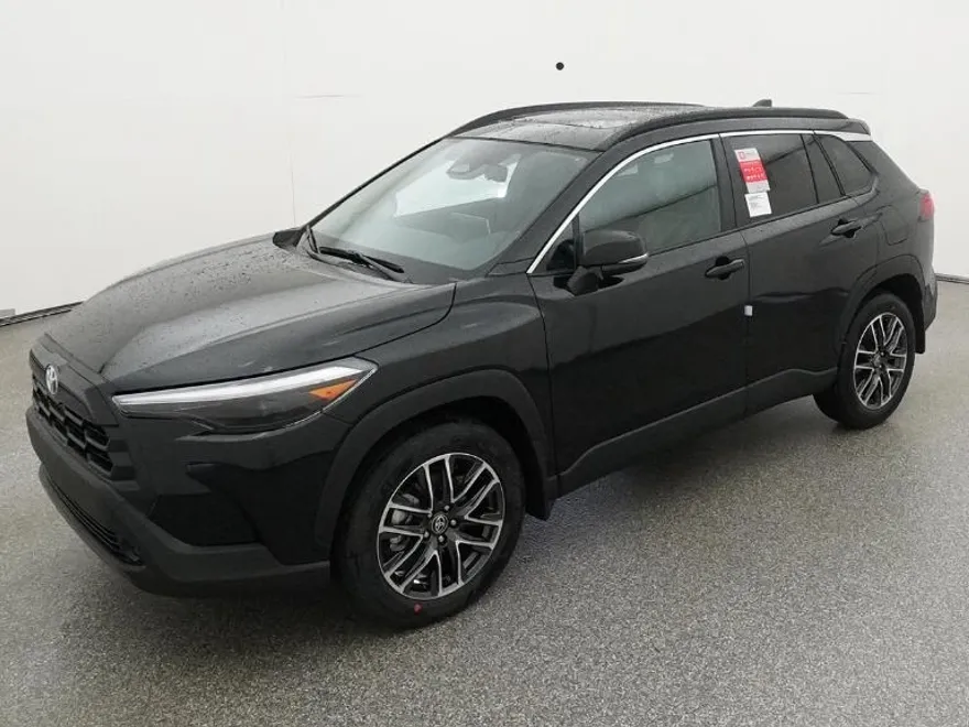 2026 Toyota Corolla Cross XLE photo 1