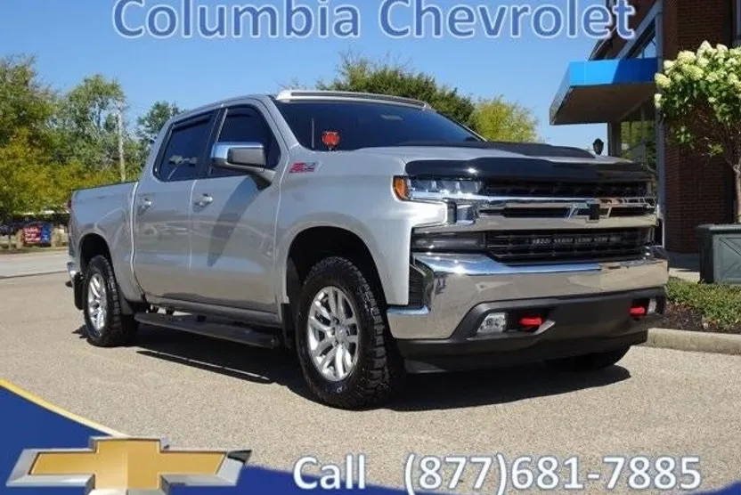 2021 Chevrolet Silverado 1500 LT photo 1