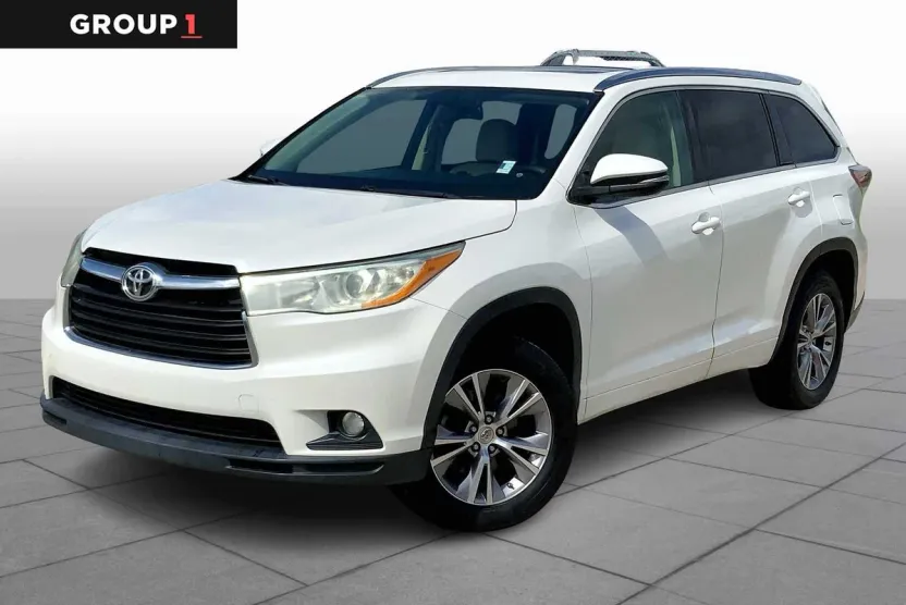 2014 Toyota Highlander XLE photo 1